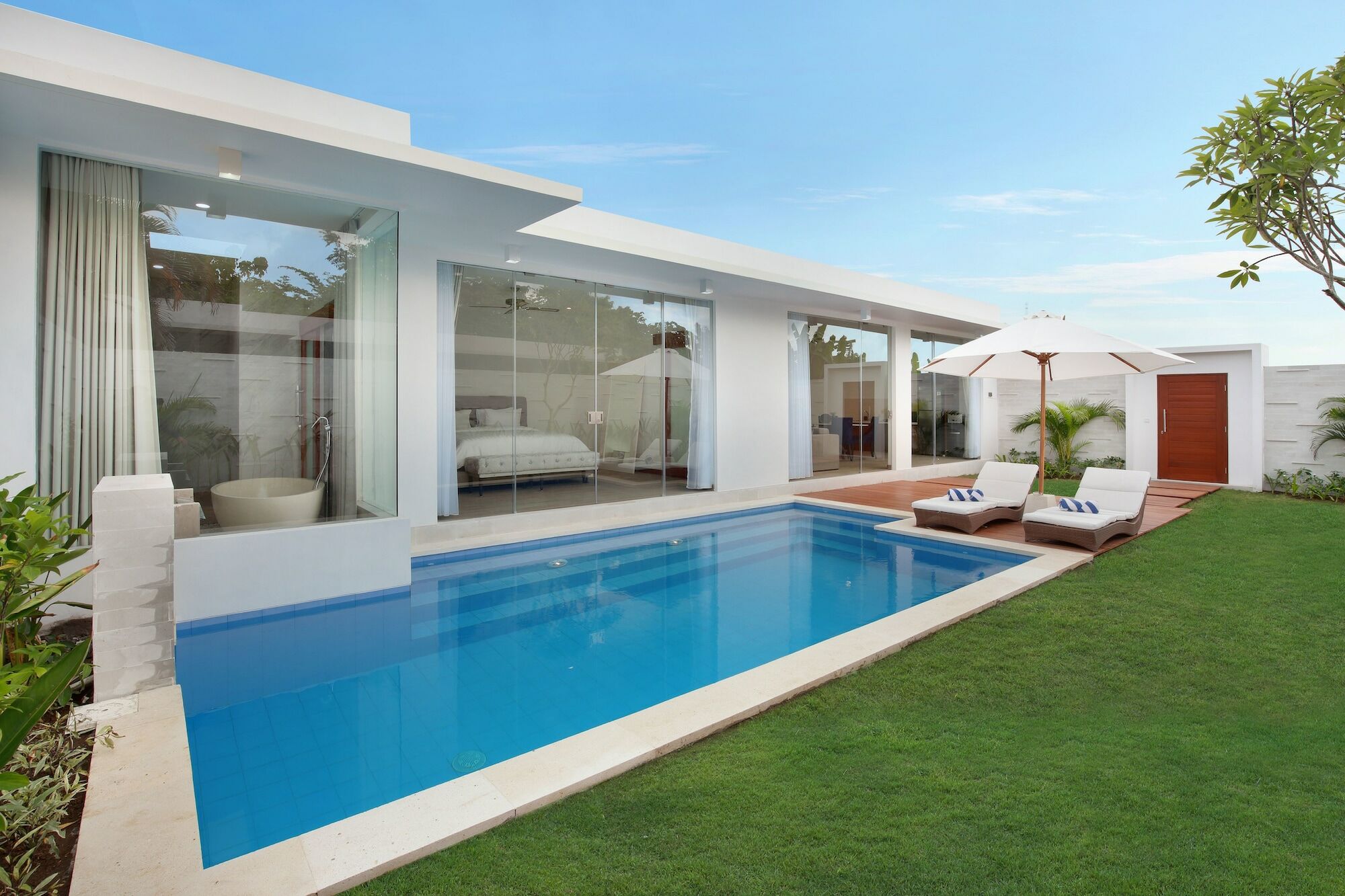 The Daha A Luxury And * Seminyak (Bali)